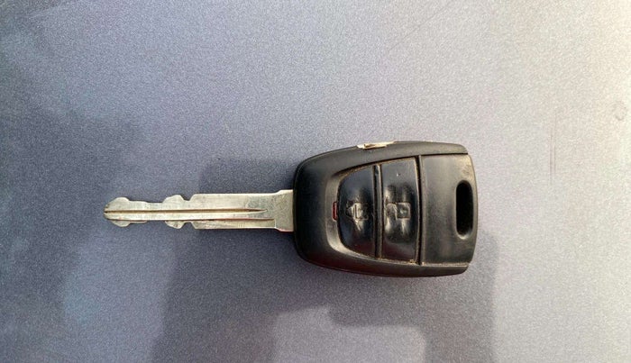 2019 Hyundai Grand i10 SPORTZ AT 1.2 KAPPA VTVT, Petrol, Automatic, 45,294 km, Key Close Up
