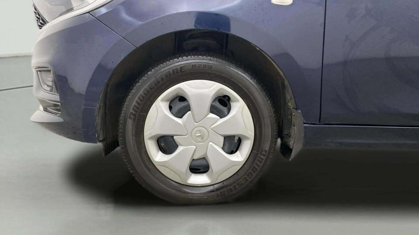 2021 Tata TIGOR XMA PETROL, Petrol, Automatic, 21,029 km, Left Front Wheel