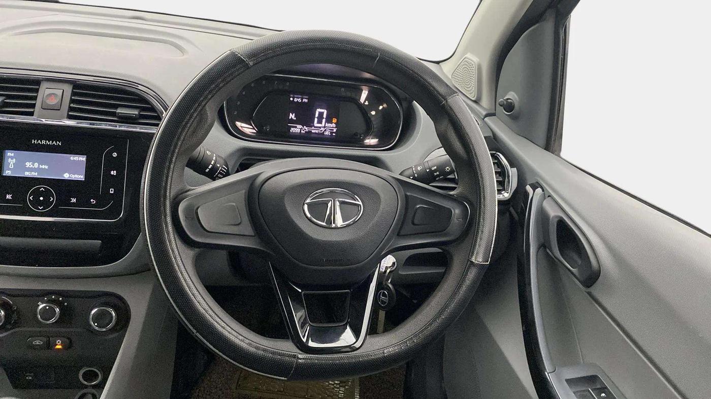 2021 Tata TIGOR XMA PETROL, Petrol, Automatic, 21,029 km, Steering Wheel Close Up