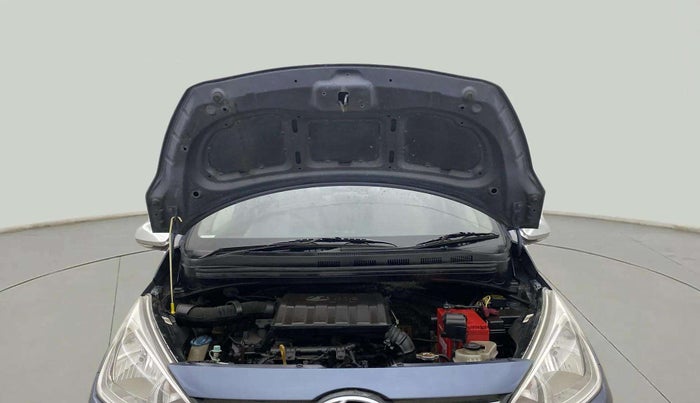 2015 Hyundai Xcent SX 1.2 (O), Petrol, Manual, 1,40,947 km, Open Bonet