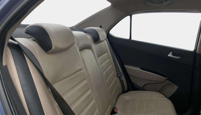 2015 Hyundai Xcent SX 1.2 (O), Petrol, Manual, 1,40,947 km, Right Side Rear Door Cabin