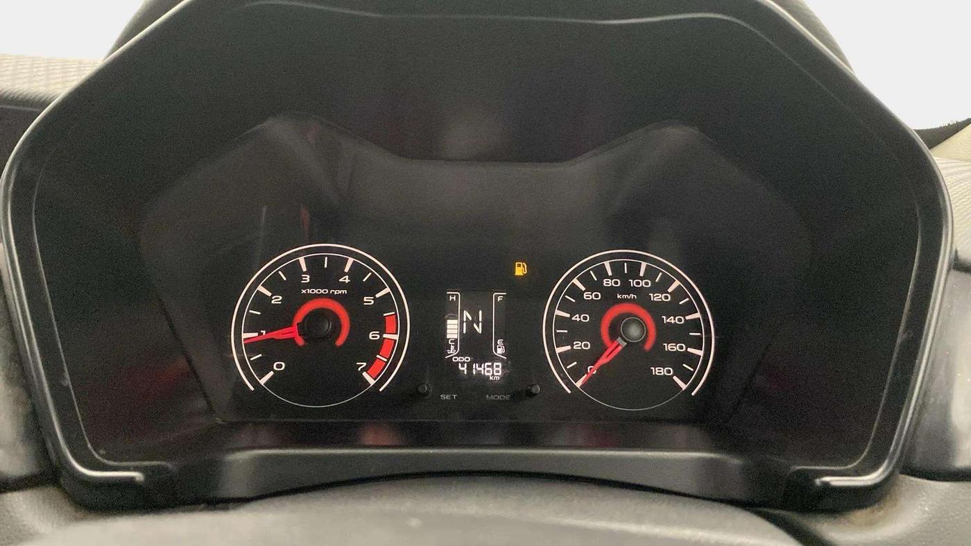 2018 Mahindra KUV 100 NXT K2+ P 6 STR, Petrol, Manual, 41,440 km, Odometer Image