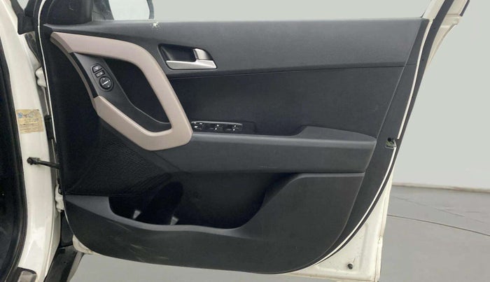 2018 Hyundai Creta SX AT 1.6 PETROL, Petrol, Automatic, 64,304 km, Driver Side Door Panels Control