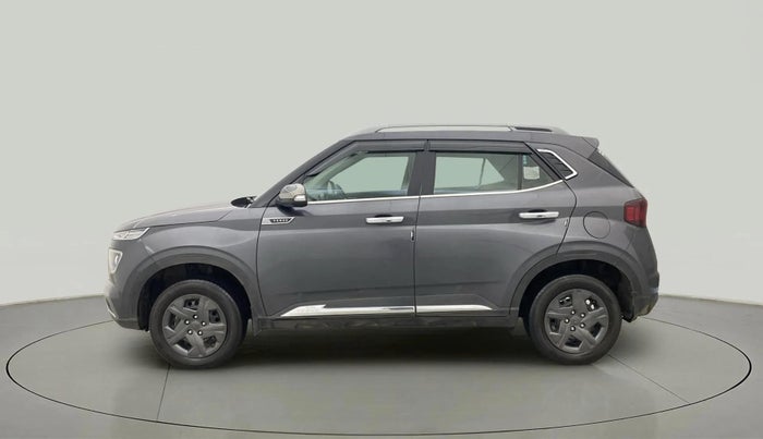 2022 Hyundai VENUE S Plus 1.2 Petrol MT, CNG, Manual, 44,423 km, Left Side