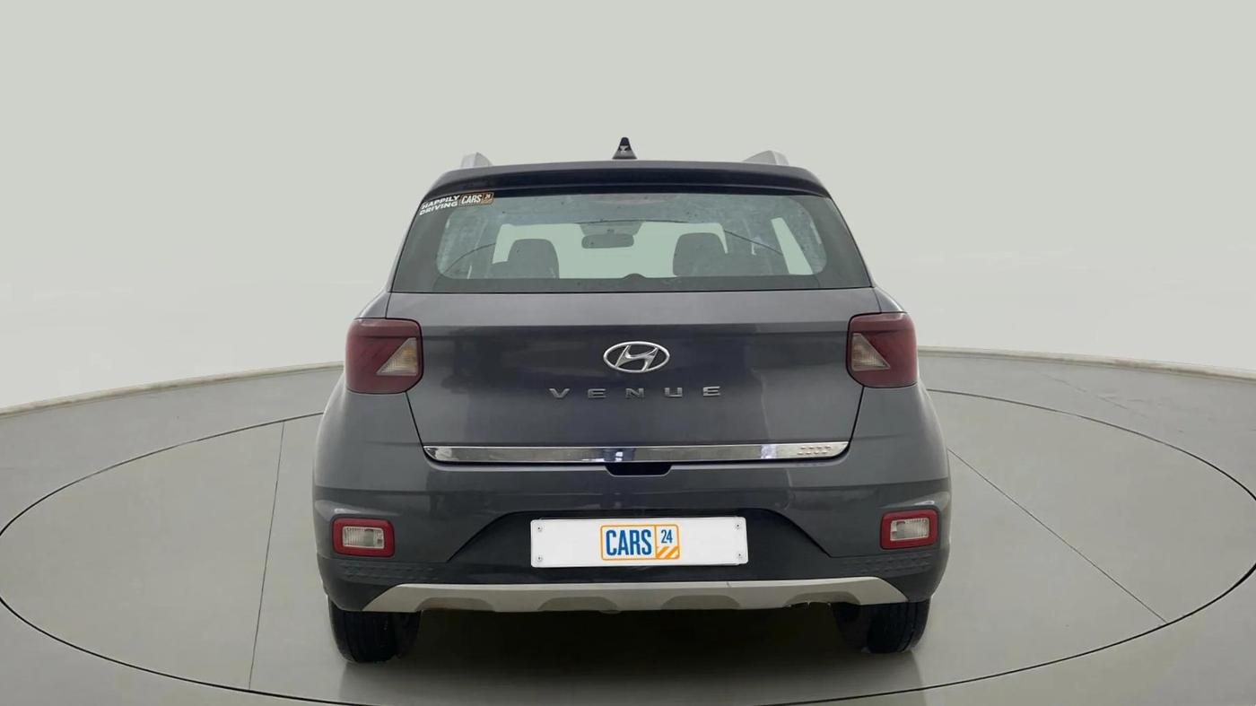 2022 Hyundai VENUE S Plus 1.2 Petrol MT, CNG, Manual, 44,423 km, Back/Rear