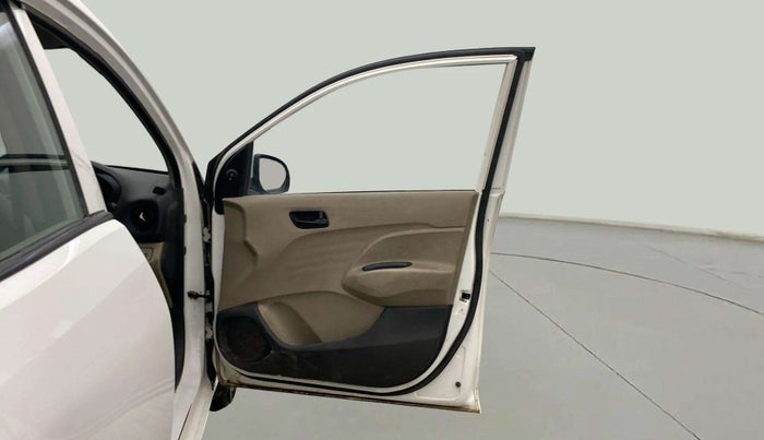 2021 Hyundai NEW SANTRO MAGNA EXECUTIVE CNG, CNG, Manual, 70,145 km, RHS Front Door