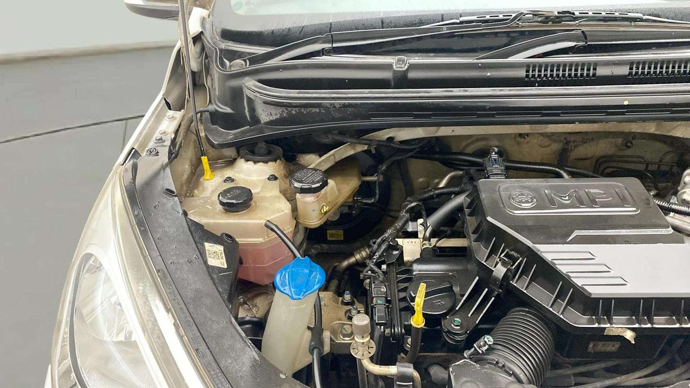 2021 Hyundai NEW SANTRO MAGNA EXECUTIVE CNG, CNG, Manual, 70,145 km, Engine View - Right