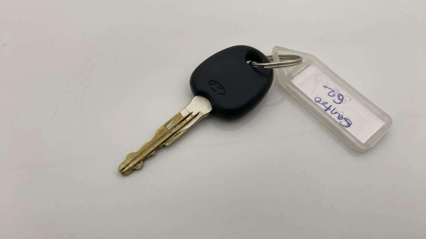 2021 Hyundai NEW SANTRO MAGNA EXECUTIVE CNG, CNG, Manual, 70,145 km, Key Close Up