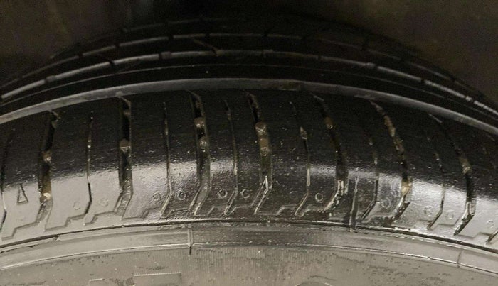 2019 Honda City 1.5L I-VTEC VX CVT, Petrol, Automatic, 27,717 km, Right Rear Tyre Tread