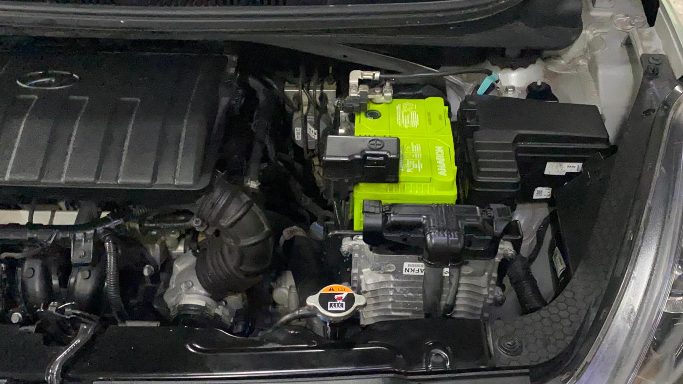 2023 Hyundai GRAND I10 NIOS SPORTZ EXECUTIVE AMT 1.2 KAPPA VTVT, Petrol, Automatic, 5,518 km, Engine View - Left