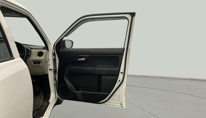 2022 Maruti New Wagon-R VXI 1.0, Petrol, Manual, 37,164 km, RHS Front Door