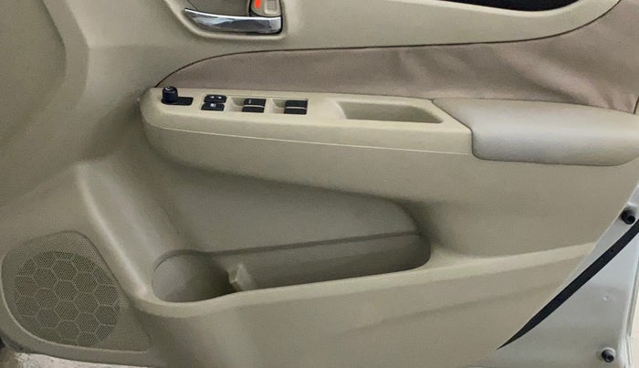 2018 Maruti Ciaz SIGMA 1.5 SHVS MT  PETROL, Petrol, Manual, 50,094 km, Driver Side Door Panels Control