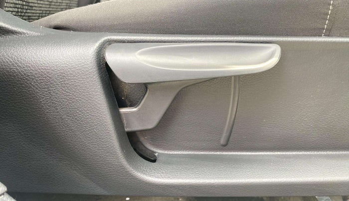 2021 Volkswagen Polo COMFORTLINE 1.0L TSI AT, Petrol, Automatic, 12,664 km, Driver Side Adjustment Panel