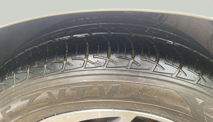 2021 Volkswagen Polo COMFORTLINE 1.0L TSI AT, Petrol, Automatic, 12,664 km, Left Front Tyre Tread