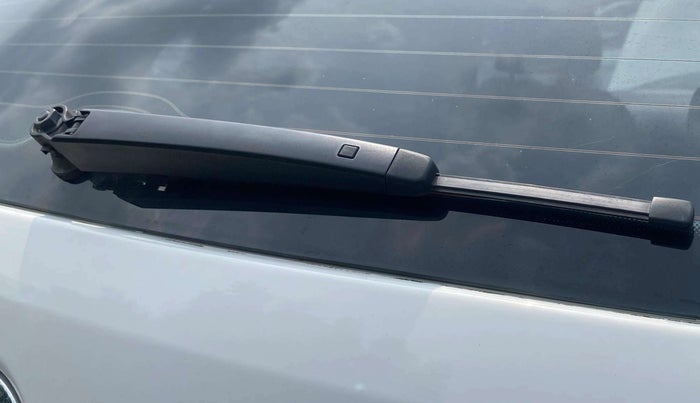 2021 Volkswagen Polo COMFORTLINE 1.0L TSI AT, Petrol, Automatic, 12,664 km, Rear Wiper