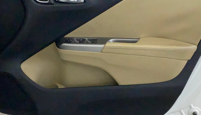 2019 Honda City 1.5L I-VTEC ZX CVT, Petrol, Automatic, 33,430 km, Driver Side Door Panels Control