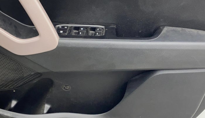 2019 Hyundai Creta SX AT 1.6 DIESEL, Diesel, Automatic, 92,517 km, Driver Side Door Panels Control