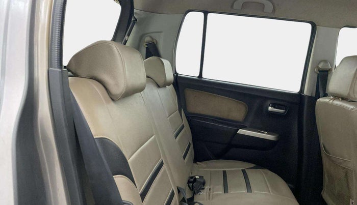 2015 Maruti Wagon R 1.0 LXI CNG, CNG, Manual, 66,468 km, Right Side Rear Door Cabin