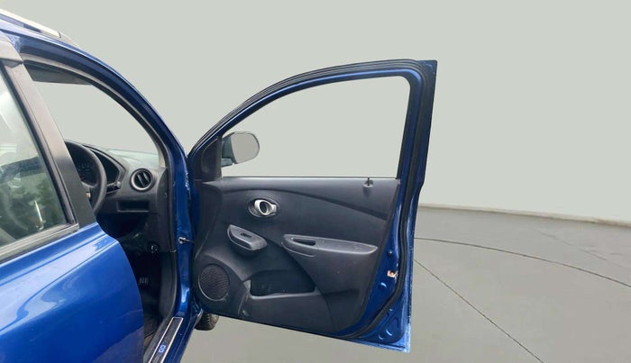 2018 Datsun Go T (O), Petrol, Manual, 27,323 km, RHS Front Door