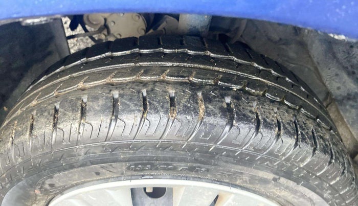 2018 Datsun Go T (O), Petrol, Manual, 27,323 km, Left Front Tyre Tread