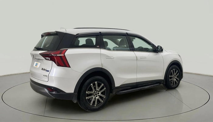 2022 Mahindra XUV700 AX 7 LUXURY D AT 7 STR, Diesel, Automatic, 84,785 km, Right Back Diagonal