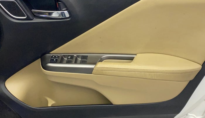 2018 Honda City 1.5L I-VTEC ZX CVT, Petrol, Automatic, 93,943 km, Driver Side Door Panels Control