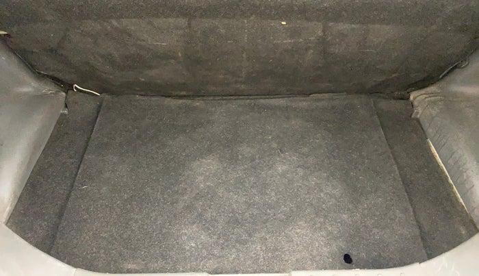 2014 Maruti Alto 800 LXI, Petrol, Manual, 1,40,596 km, Boot Inside