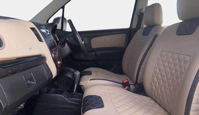 2018 Maruti Wagon R 1.0 VXI AMT, Petrol, Automatic, 74,966 km, Right Side Front Door Cabin