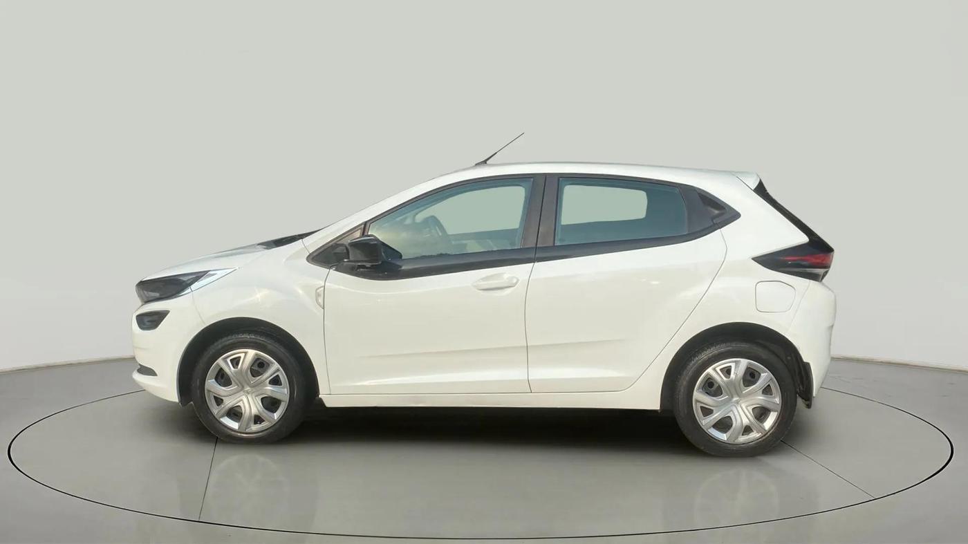 2022 Tata ALTROZ XM PLUS PETROL, Petrol, Manual, 58,138 km, Left Side