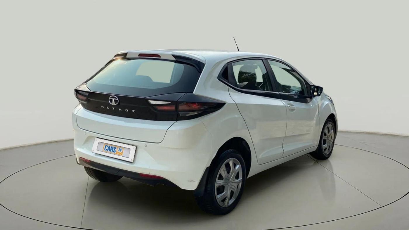 2022 Tata ALTROZ XM PLUS PETROL, Petrol, Manual, 58,138 km, Right Back Diagonal