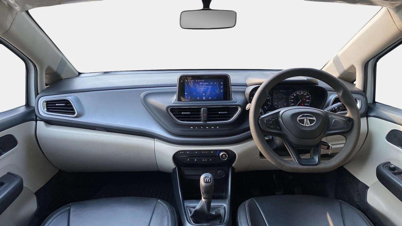 2022 Tata ALTROZ XM PLUS PETROL, Petrol, Manual, 58,138 km, Dashboard