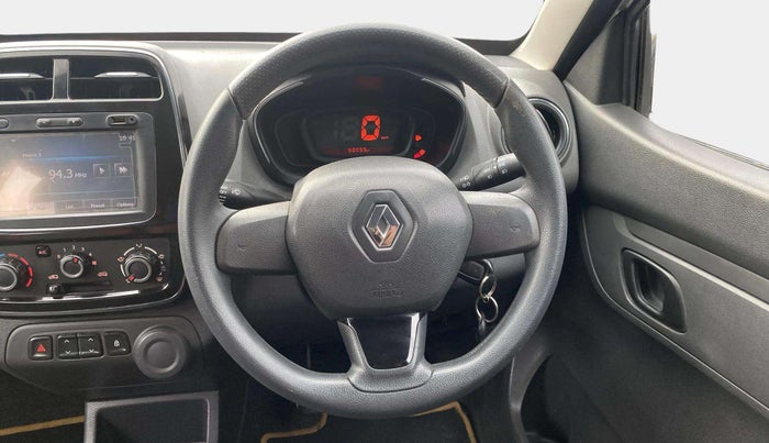 2016 Renault Kwid RXT 1.0, Petrol, Manual, 50,045 km, Steering Wheel Close Up