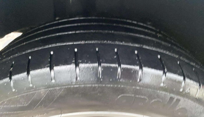 2018 Maruti Baleno ZETA PETROL 1.2, Petrol, Manual, 70,534 km, Left Rear Tyre Tread