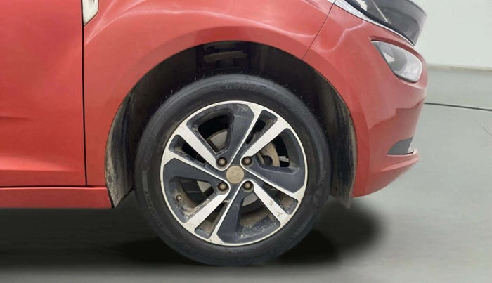 2022 Tata ALTROZ XZA PLUS, Petrol, Automatic, 55,070 km, Right Front Wheel