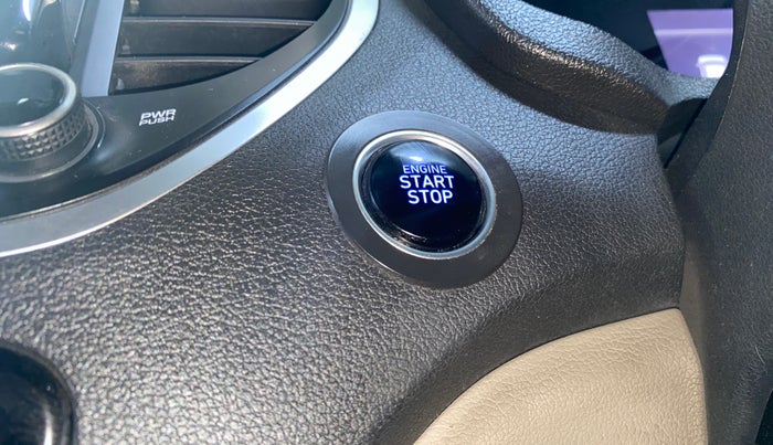 2022 Hyundai Verna SX (O)1.5 MPi, Petrol, Manual, 39,191 km, Keyless Start/ Stop Button