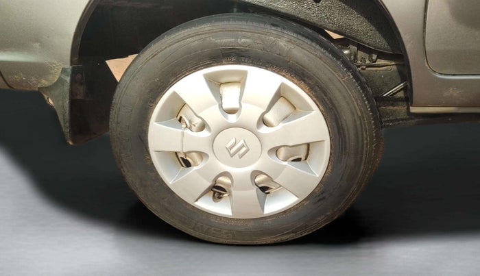 2011 Maruti Eeco 5 STR WITH A/C+HTR, Petrol, Manual, 1,16,987 km, Right Rear Wheel