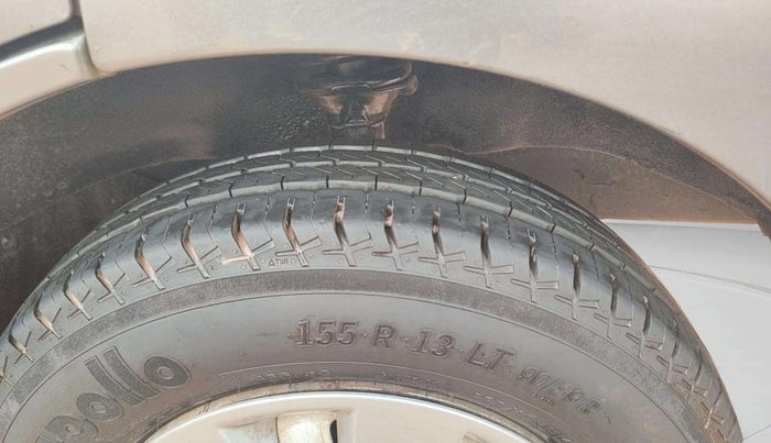 2011 Maruti Eeco 5 STR WITH A/C+HTR, Petrol, Manual, 1,16,987 km, Right Rear Tyre Tread