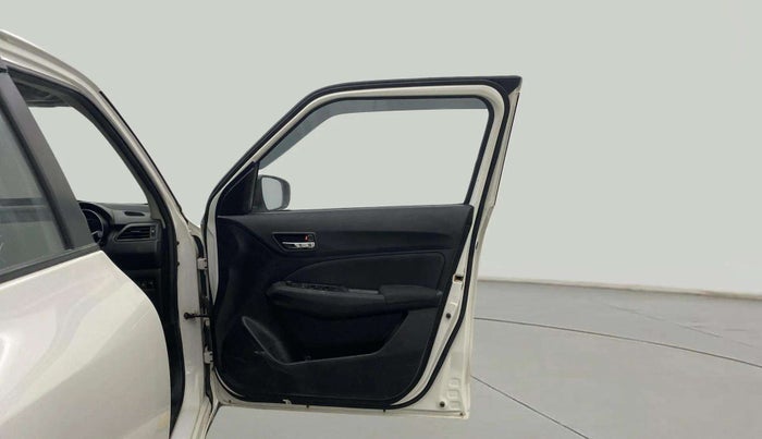 2018 Maruti Swift VXI, Petrol, Manual, 67,636 km, RHS Front Door