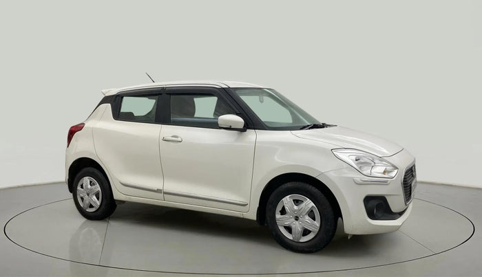 2018 Maruti Swift VXI, Petrol, Manual, 67,636 km, Right Front Diagonal