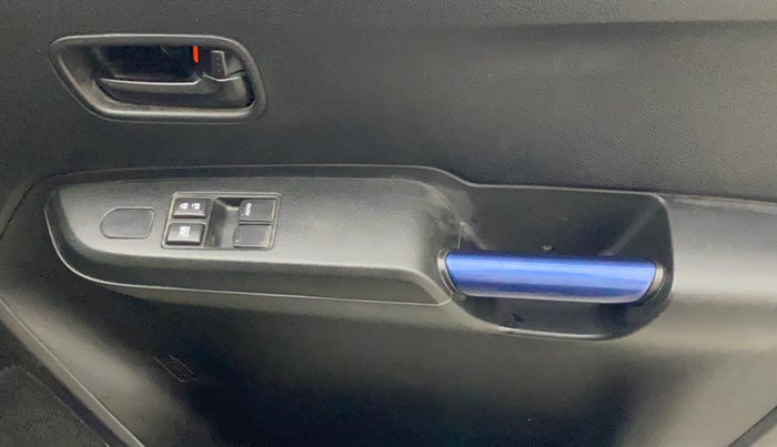 2020 Maruti IGNIS SIGMA 1.2, Petrol, Manual, 10,766 km, Driver Side Door Panels Control
