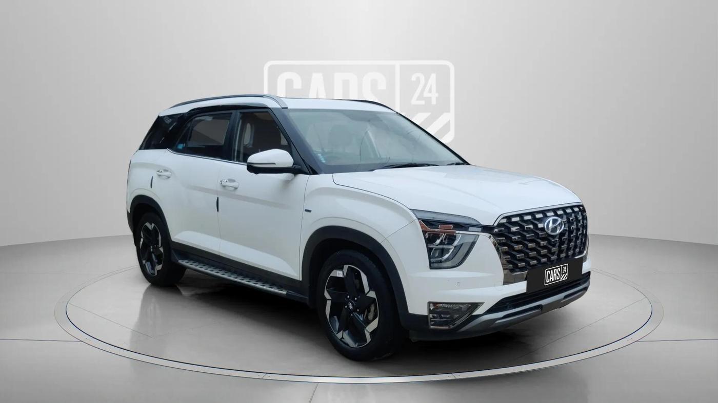 2024 Hyundai ALCAZAR 1.5 SIGNATURE (O) AT 7STR, Diesel, Automatic, 26,836 km, Right Front Diagonal