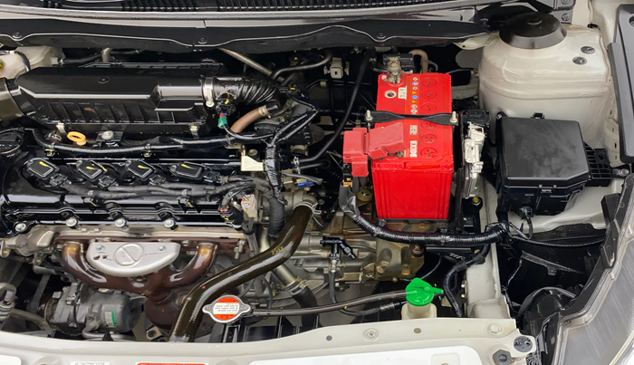 2018 Maruti Ciaz DELTA 1.5 SHVS MT PETROL, Petrol, Manual, 1,23,475 km, Engine View - Left