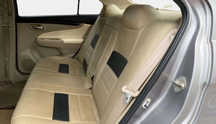 2016 Maruti Ciaz ZDI SHVS, Diesel, Manual, 64,691 km, Right Side Rear Door Cabin