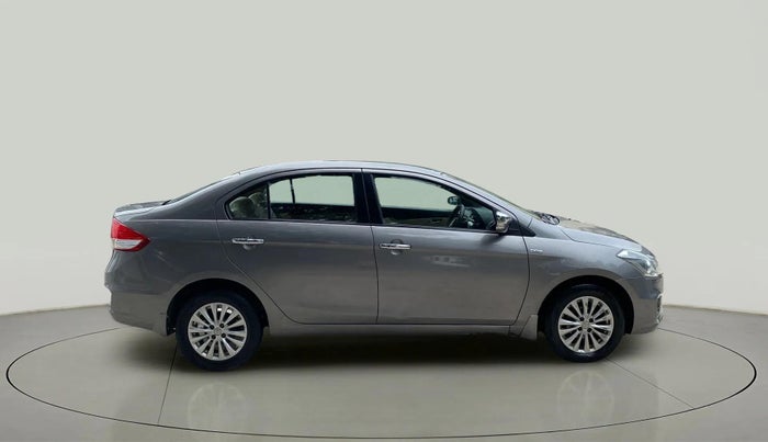2016 Maruti Ciaz ZDI SHVS, Diesel, Manual, 64,691 km, Right Side