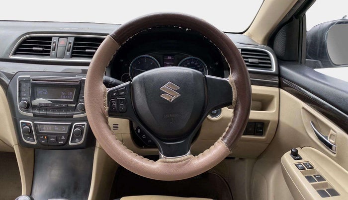 2016 Maruti Ciaz ZDI SHVS, Diesel, Manual, 64,691 km, Steering Wheel Close Up