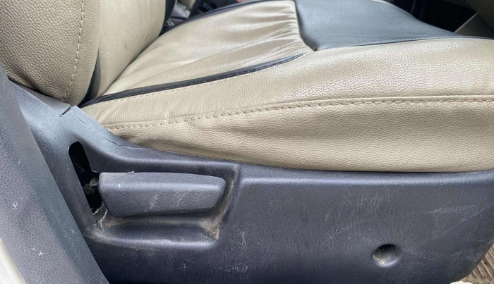 2018 Maruti Alto K10 VXI, Petrol, Manual, 41,568 km, Driver Side Adjustment Panel