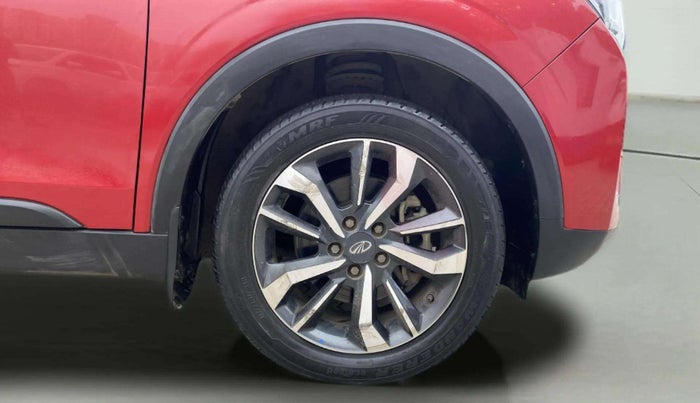 2019 Mahindra XUV300 W8 (O) 1.5 DIESEL, Diesel, Manual, 78,677 km, Right Front Wheel