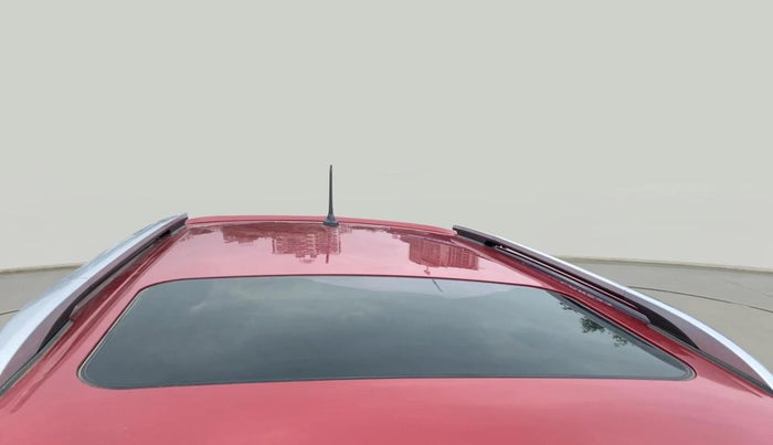 2019 Mahindra XUV300 W8 (O) 1.5 DIESEL, Diesel, Manual, 78,677 km, Moonroof/ Sunroof