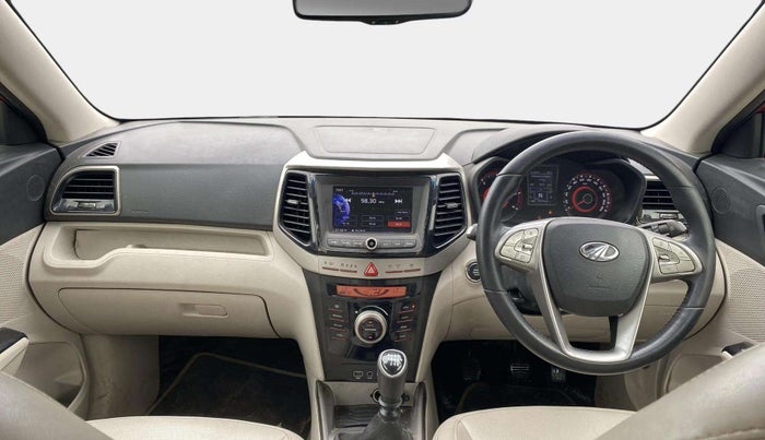 2019 Mahindra XUV300 W8 (O) 1.5 DIESEL, Diesel, Manual, 78,677 km, Dashboard