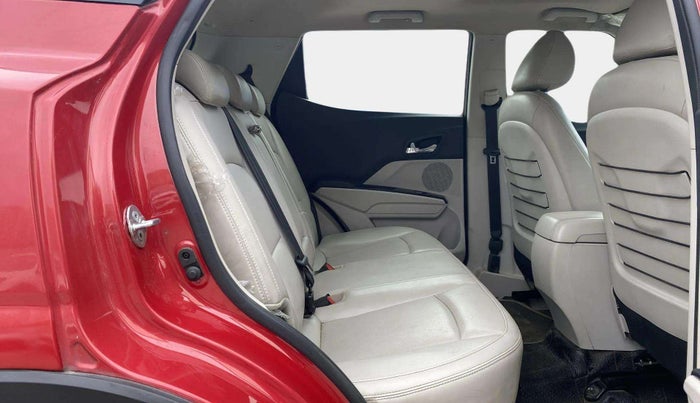 2019 Mahindra XUV300 W8 (O) 1.5 DIESEL, Diesel, Manual, 78,677 km, Right Side Rear Door Cabin